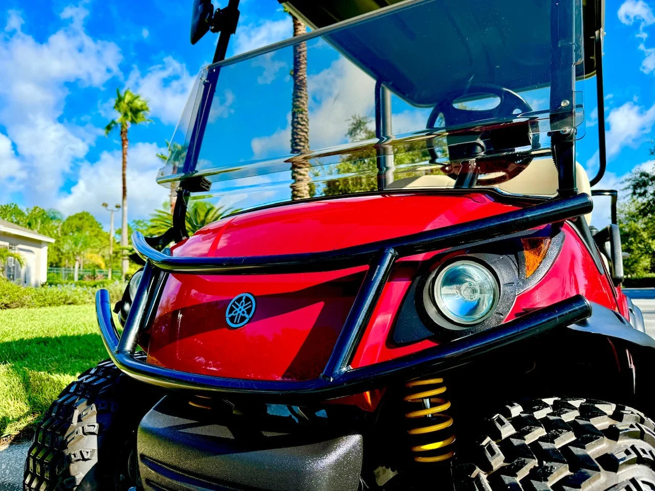 2014 Yamaha Adventurer 2+2 Golf Cart for Sale image 2