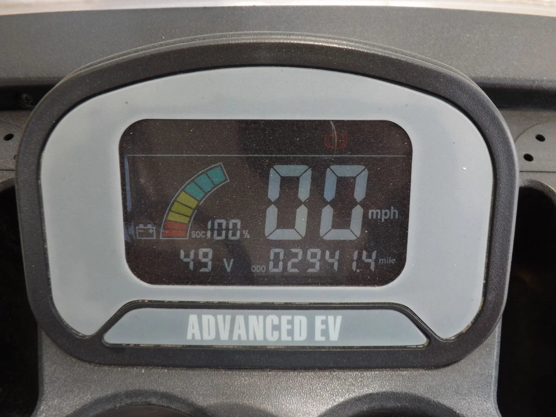 Grey 2022 Advanced EV AEV 2 Golf Cart for Sale image 9