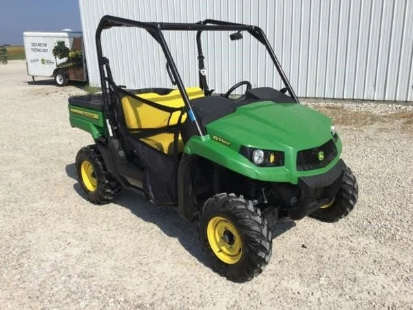 2025 John Deere Gator XUV 560E 4x4 Gas Utility Cart For Sale image 0