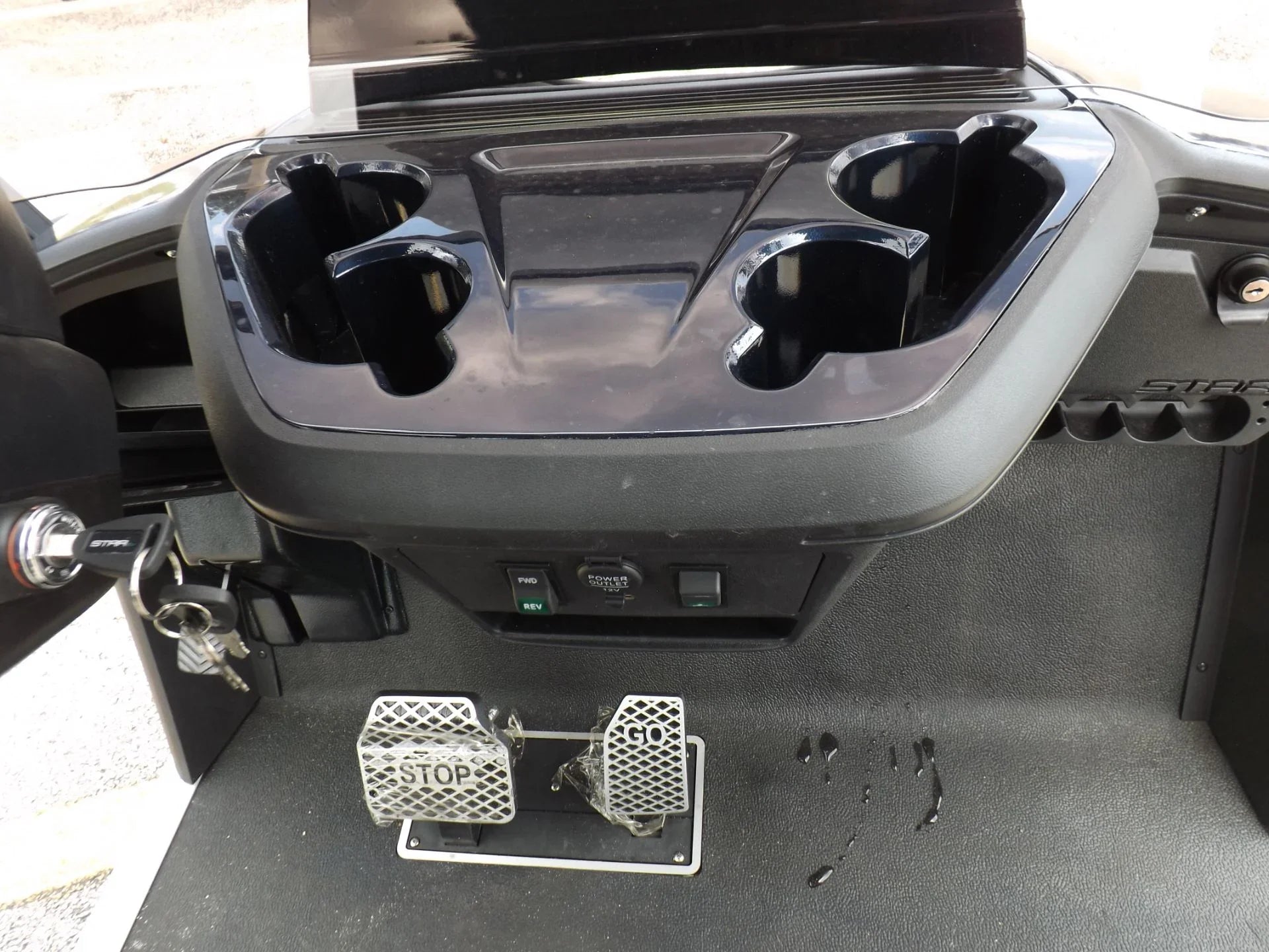 Black 2024 Star EV SIRIUS 4 Forward Lithium Golf Cart for Sale image 9