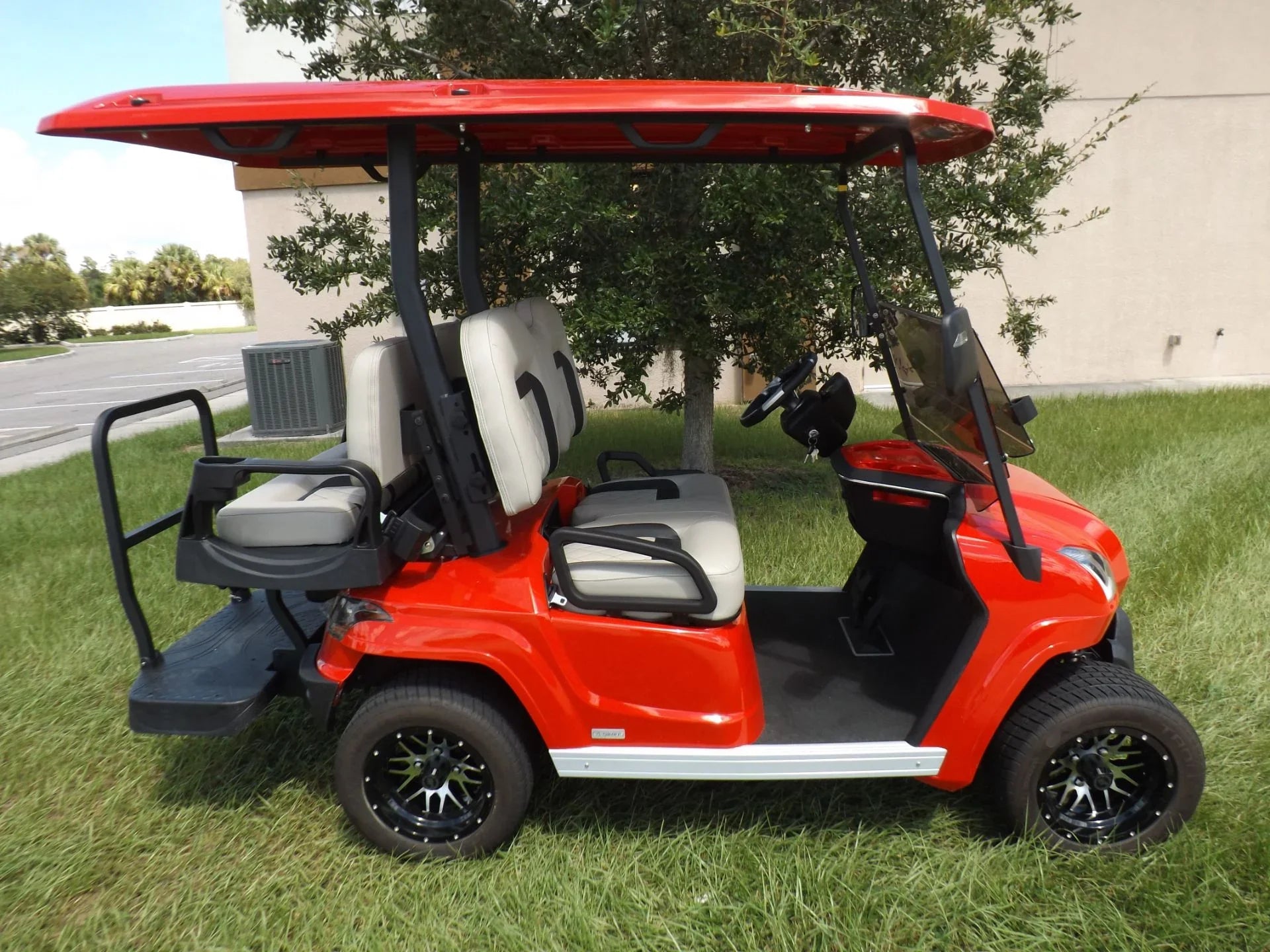 2023 Star EV SIRIUS 2+2 Golf Cart for Sale image 2