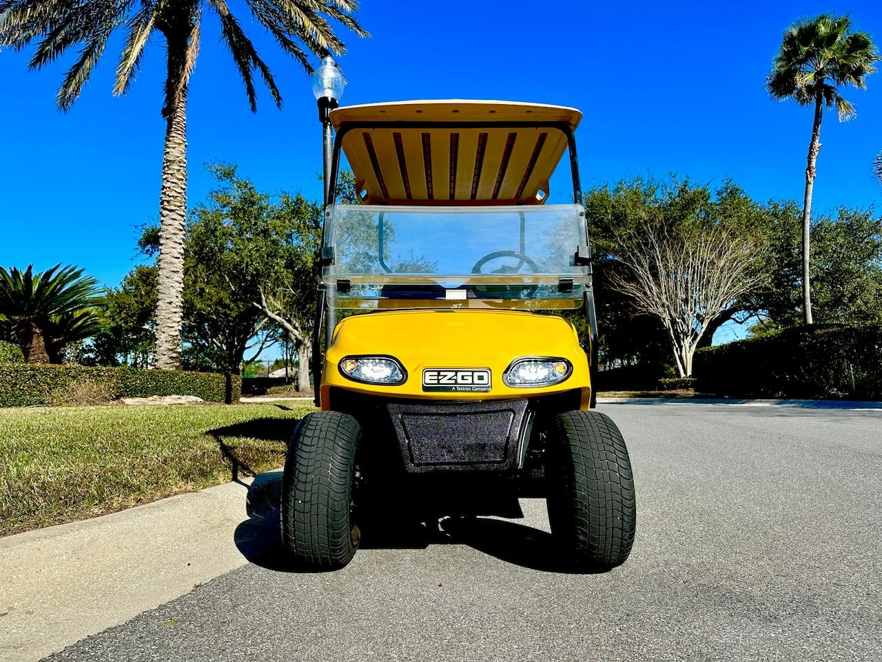 2014 E-Z-GO TXT Golf Cart for Sale image 1