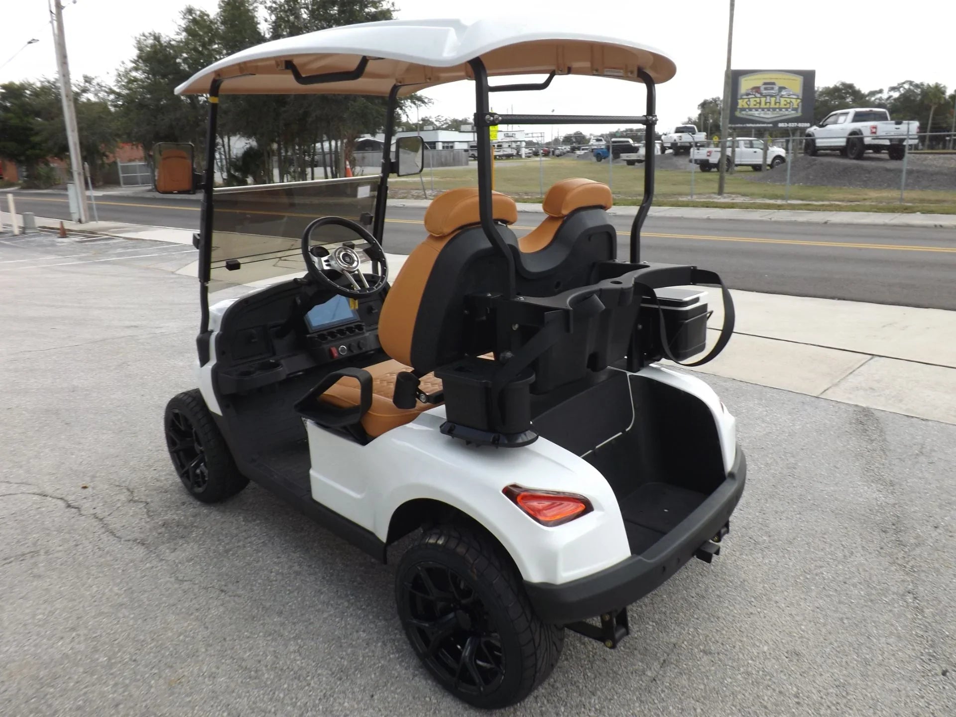 White 2024 GORILLA G2 LI 2 Pass Lithium Golf Cart for Sale image 4