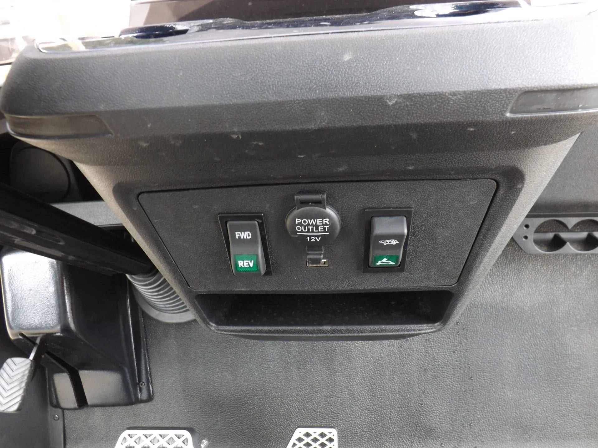 Black 2024 Star EV SIRIUS 4 Forward Lithium Golf Cart for Sale image 7