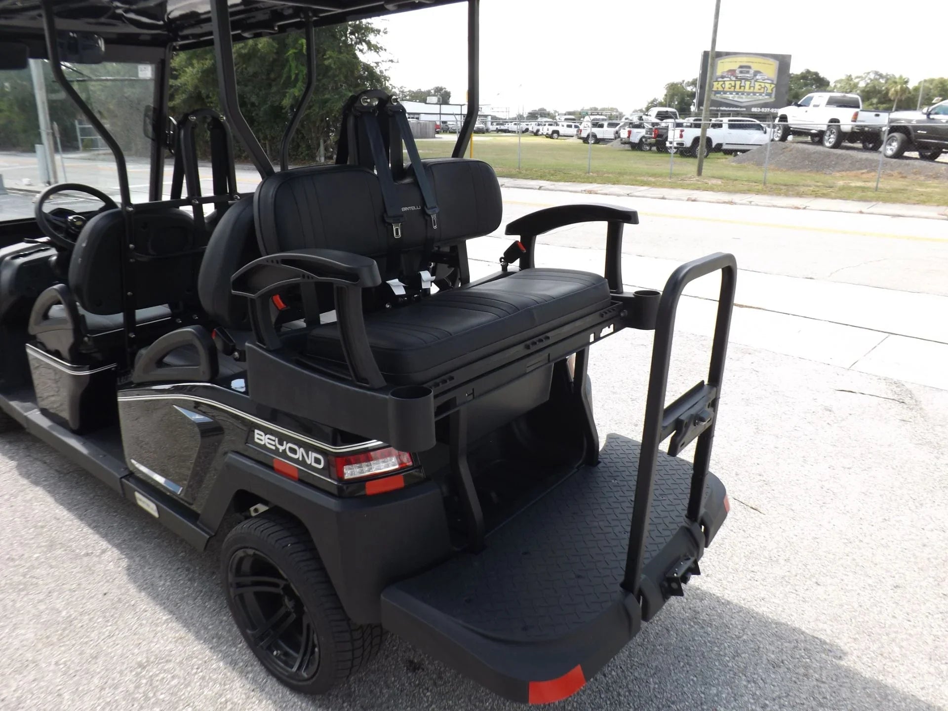 2022 Bintelli BEYOND 6P Golf Cart for Sale image 17