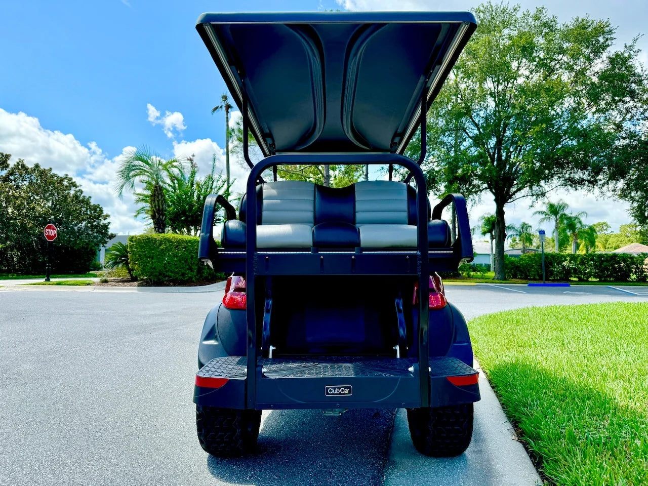 2023 Club Car Onward Lifted Golf Cart for Sale image 8
