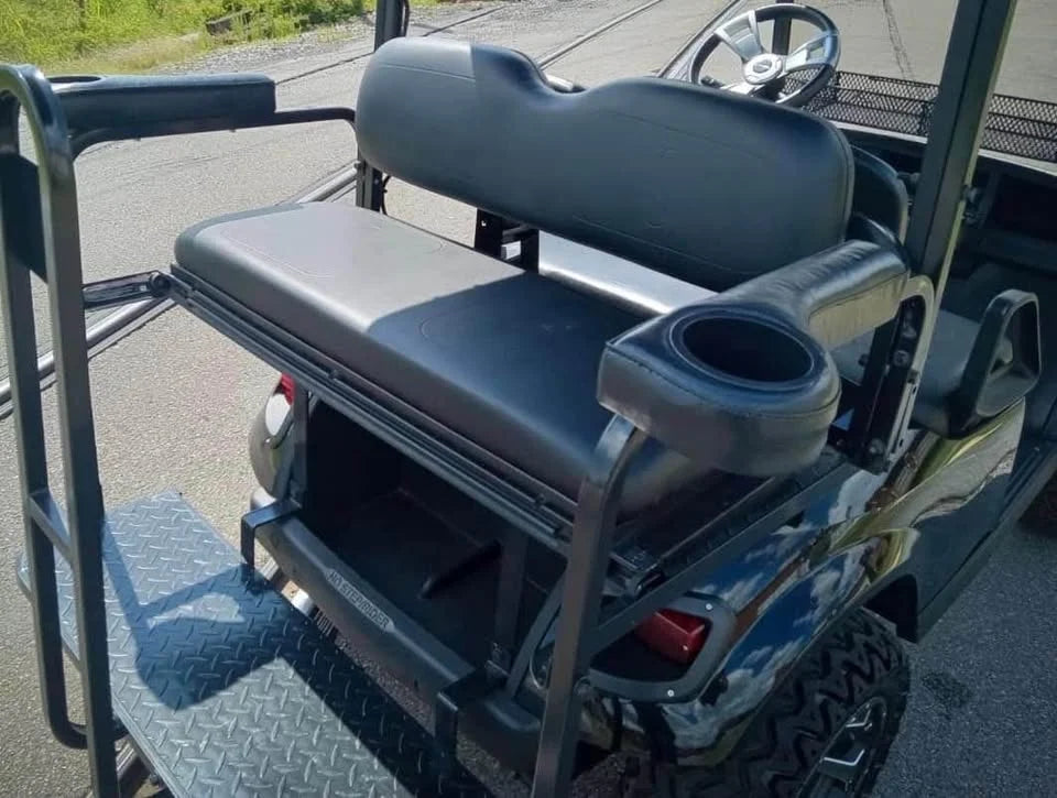 2020 E-Z-GO Express S4 Golf Cart for Sale image 7