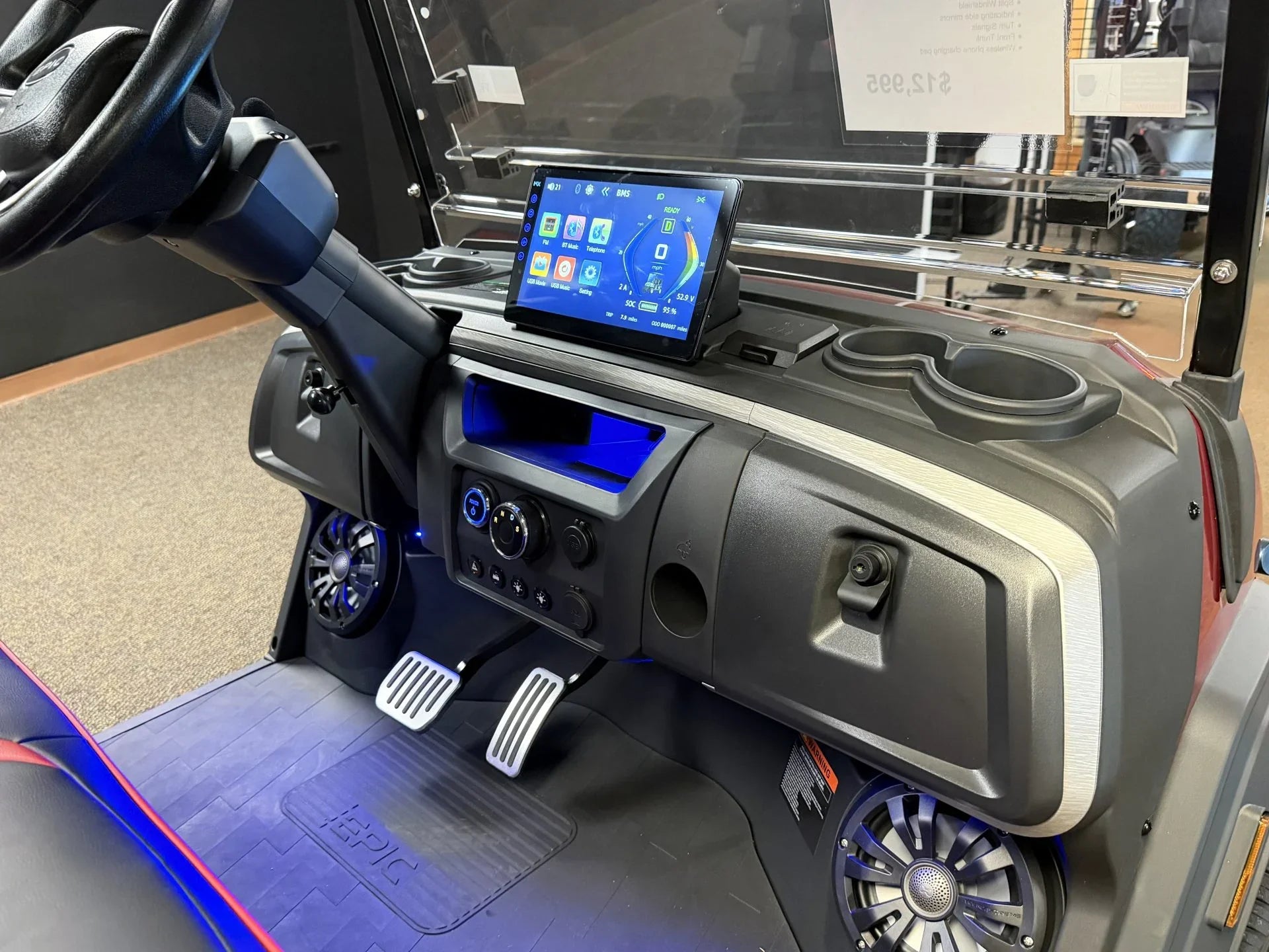 2026 Epic E40FX Lithium Street Legal Golf Cart for Sale image 2