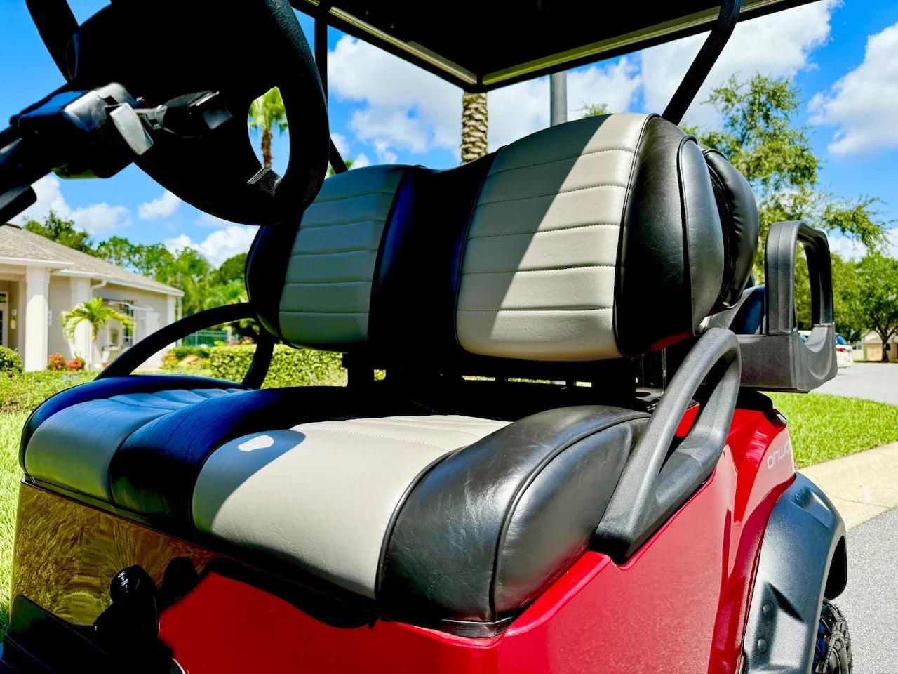2023 Club Car Onward Lifted Golf Cart for Sale image 5