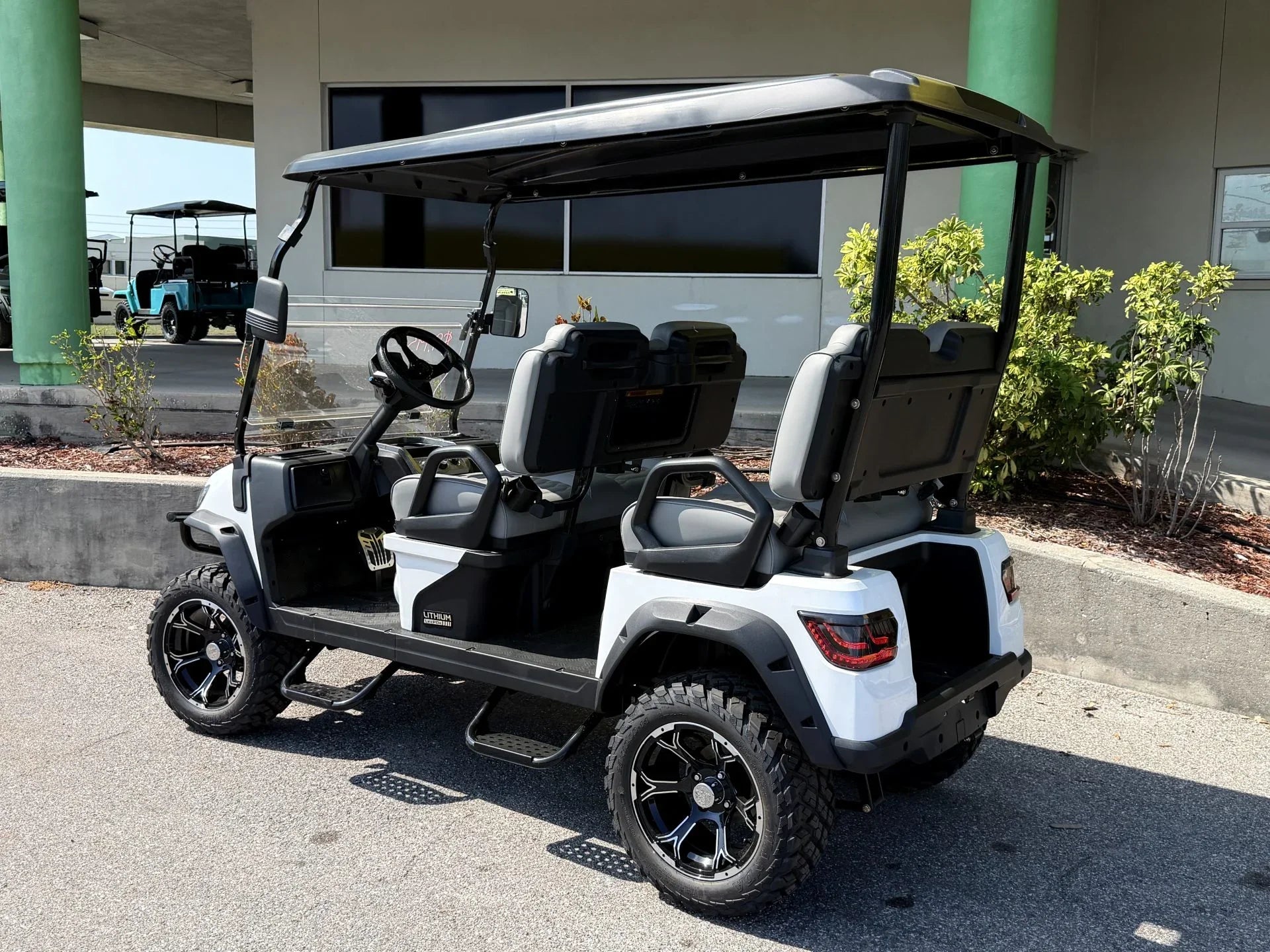 2026 Tara Summit Air 4 Lifted Lithium Golf Cart for Sale image 1