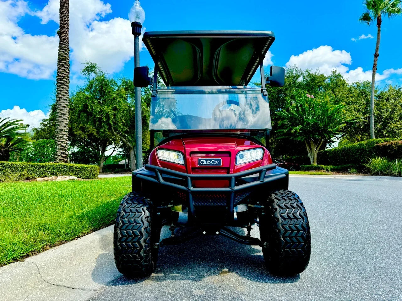 2023 Club Car Onward Lifted Golf Cart for Sale image 9