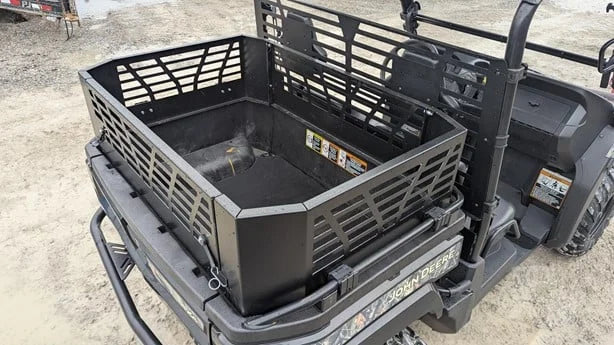 2012 John Deere Gator XUV 550 4WD Utility Cart for Sale image 7
