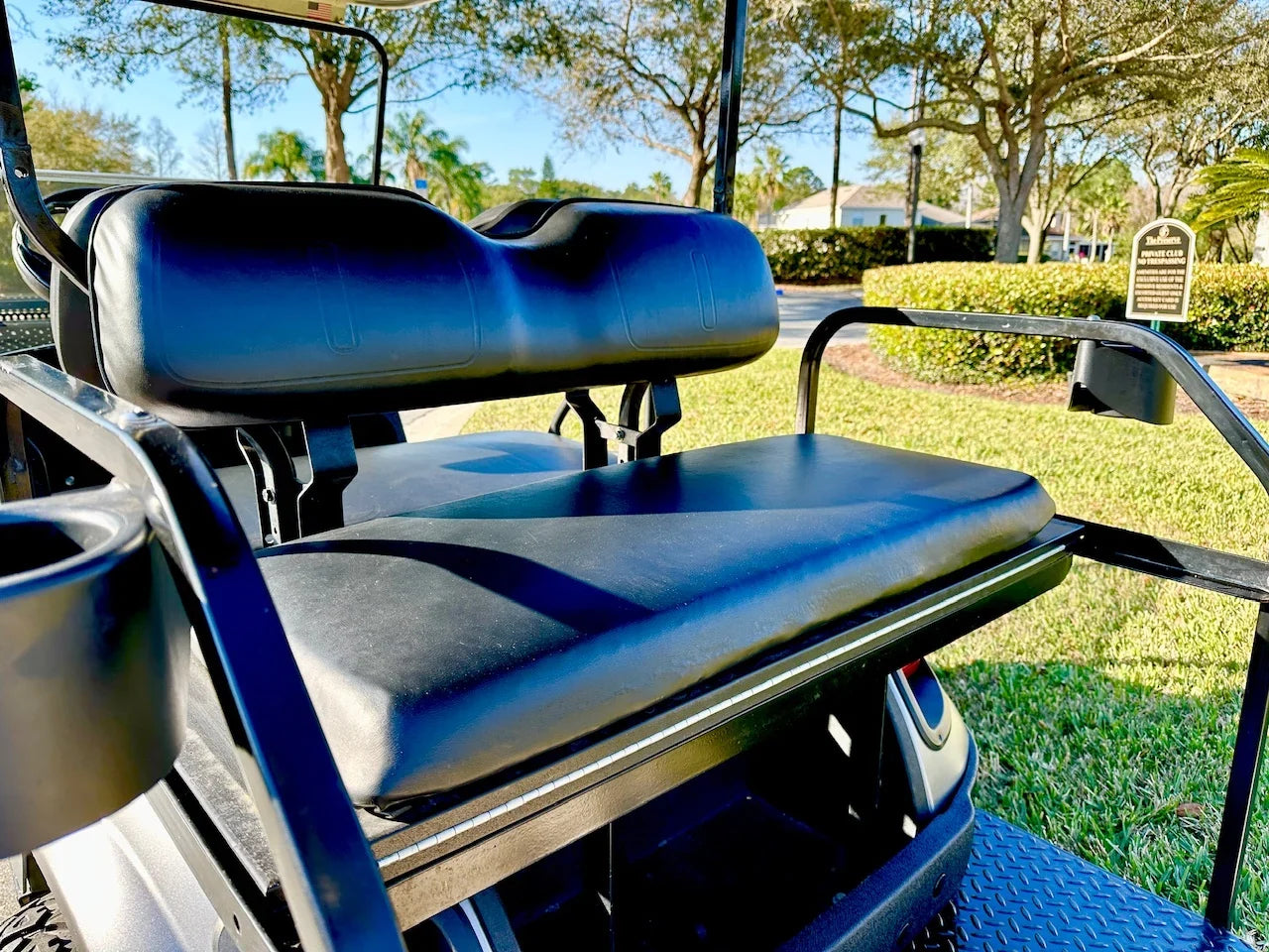 2017 E-Z-GO Express S4 Golf Cart for Sale image 8