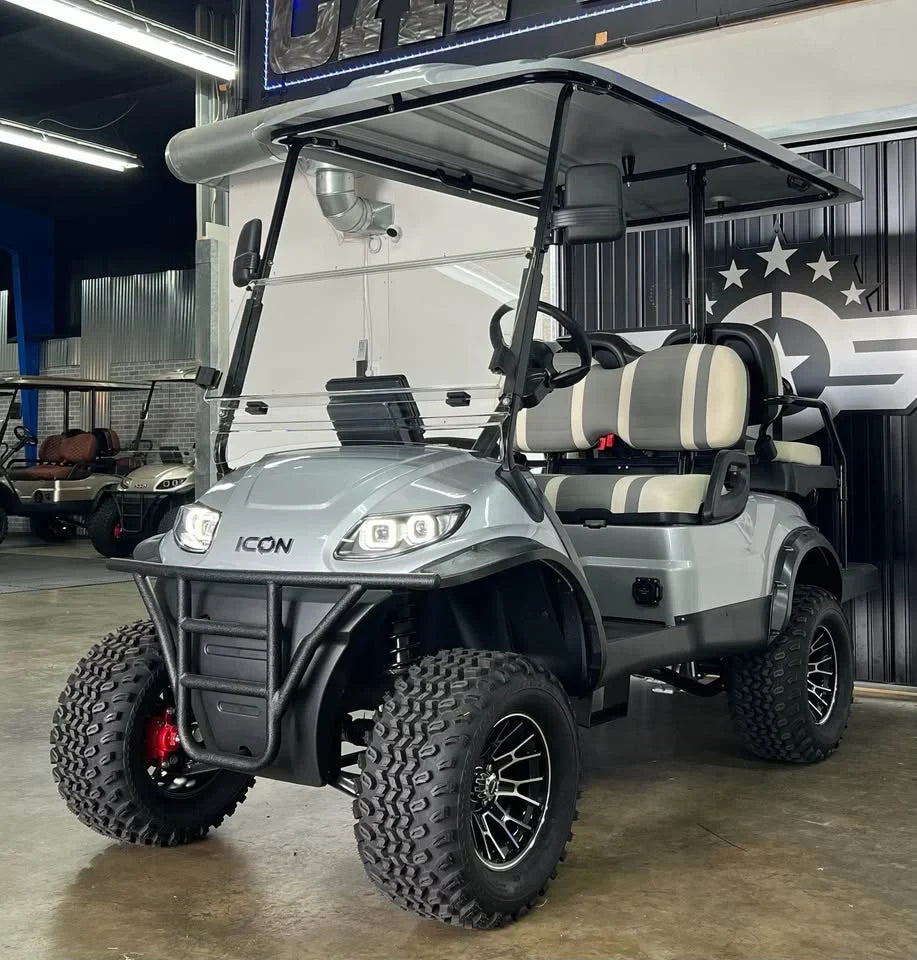 Gray 2024 Icon EV I40L Golf Cart for Sale image 3