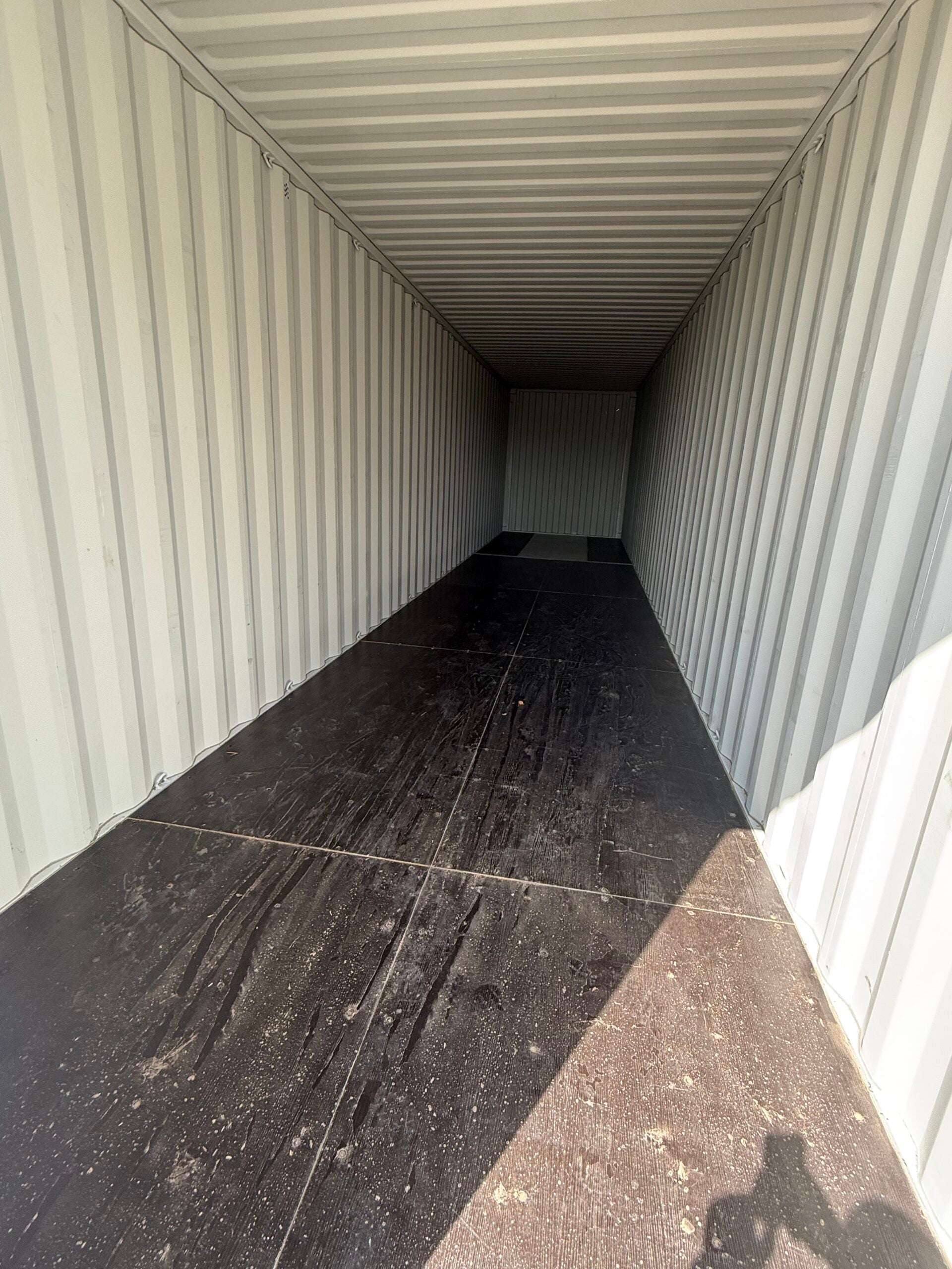 NEW 40ft High Cube Blue Shipping Container – Gentian Blue Single Door Storage Container image 3