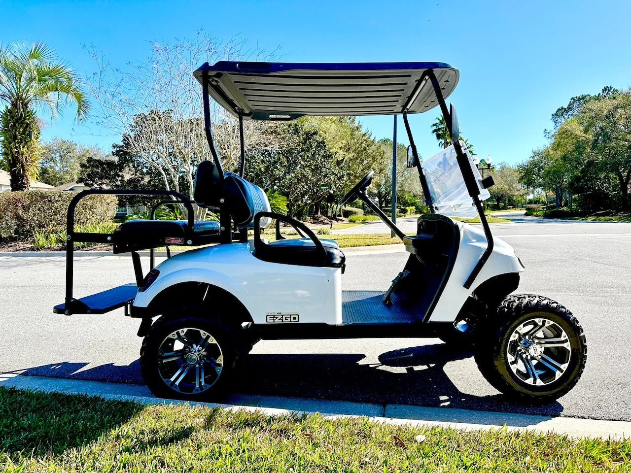 2017 E-Z-GO TXT 48V Lifted Golf Cart for Sale image 11